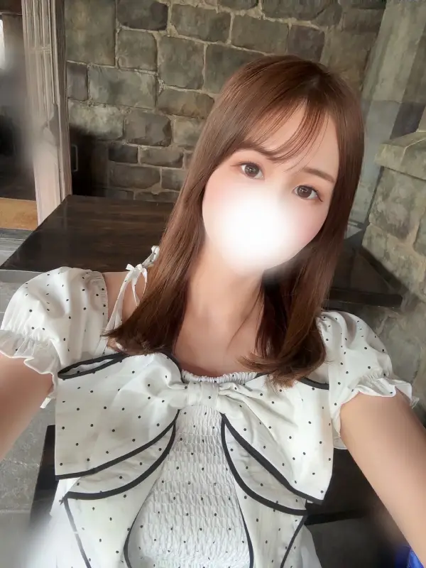 ひとみさんのプロフィール|八王子メンズエステ|Hangout - ハングアウト -