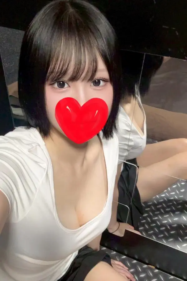みい