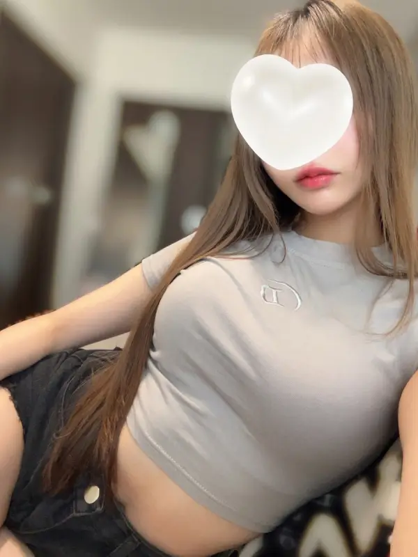 れいなさんのプロフィール｜伊勢佐木長者町・関内メンズエステ｜ピュアスパ