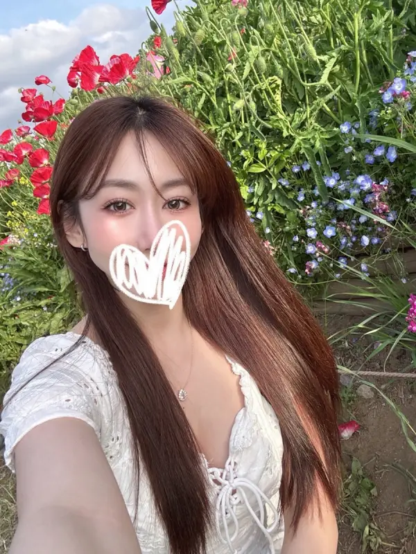 れみさんのプロフィール｜伊勢佐木長者町・関内メンズエステ｜ピュアスパ