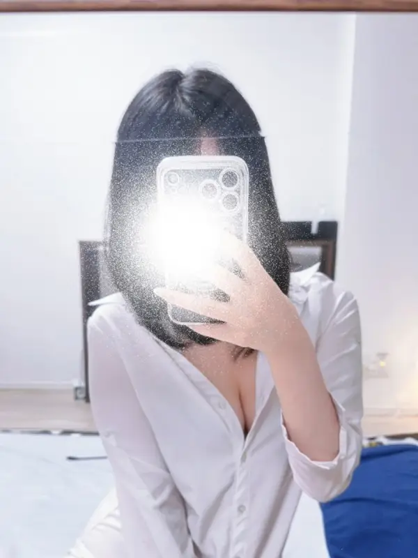九条 澪さんのプロフィール｜五反田・目黒・恵比寿・田町メンズエステ｜Bella Donna