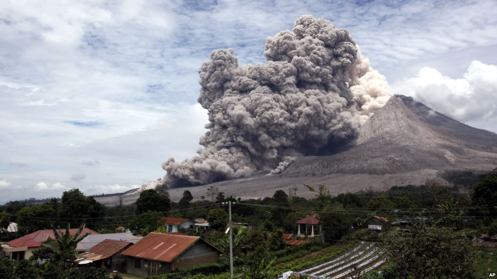 Akibat Gunung Sinabung Meletus