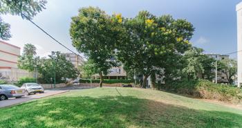 דירה או נכס, למכירה או השכרה