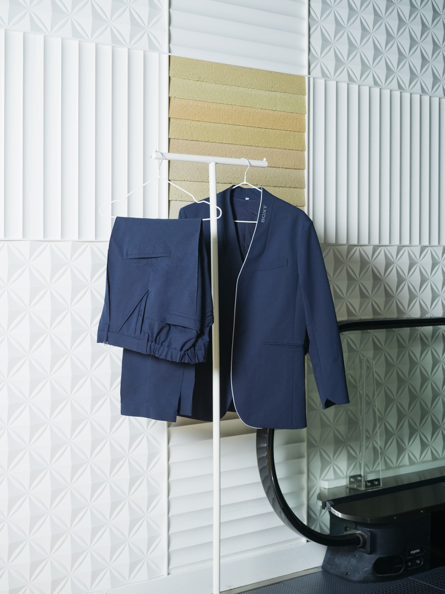 sonystore_uniform