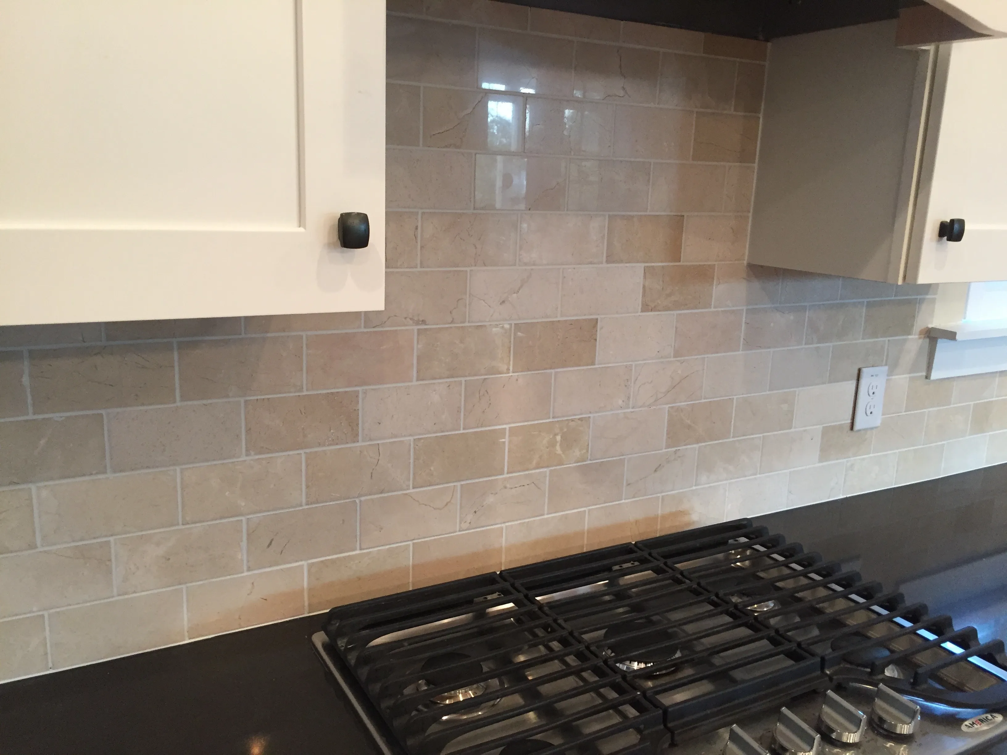 Kitchen tile backsplash installed by Roberts Home Solutions at a home in Mount Pleasant, SC.