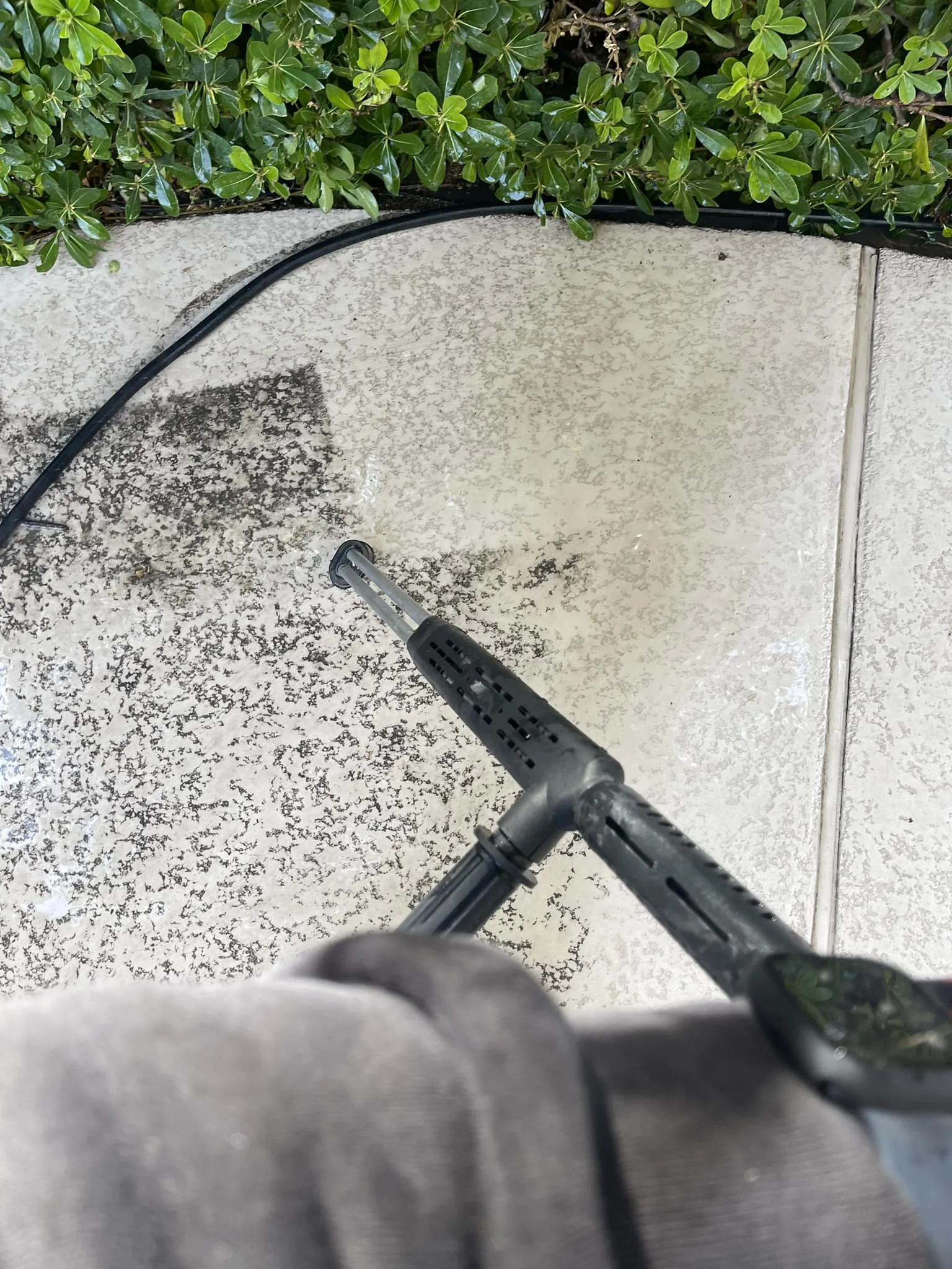 Professional residential pressure washing services are offered by Superior Window Cleaning & Pressure Washing in Las Vegas.