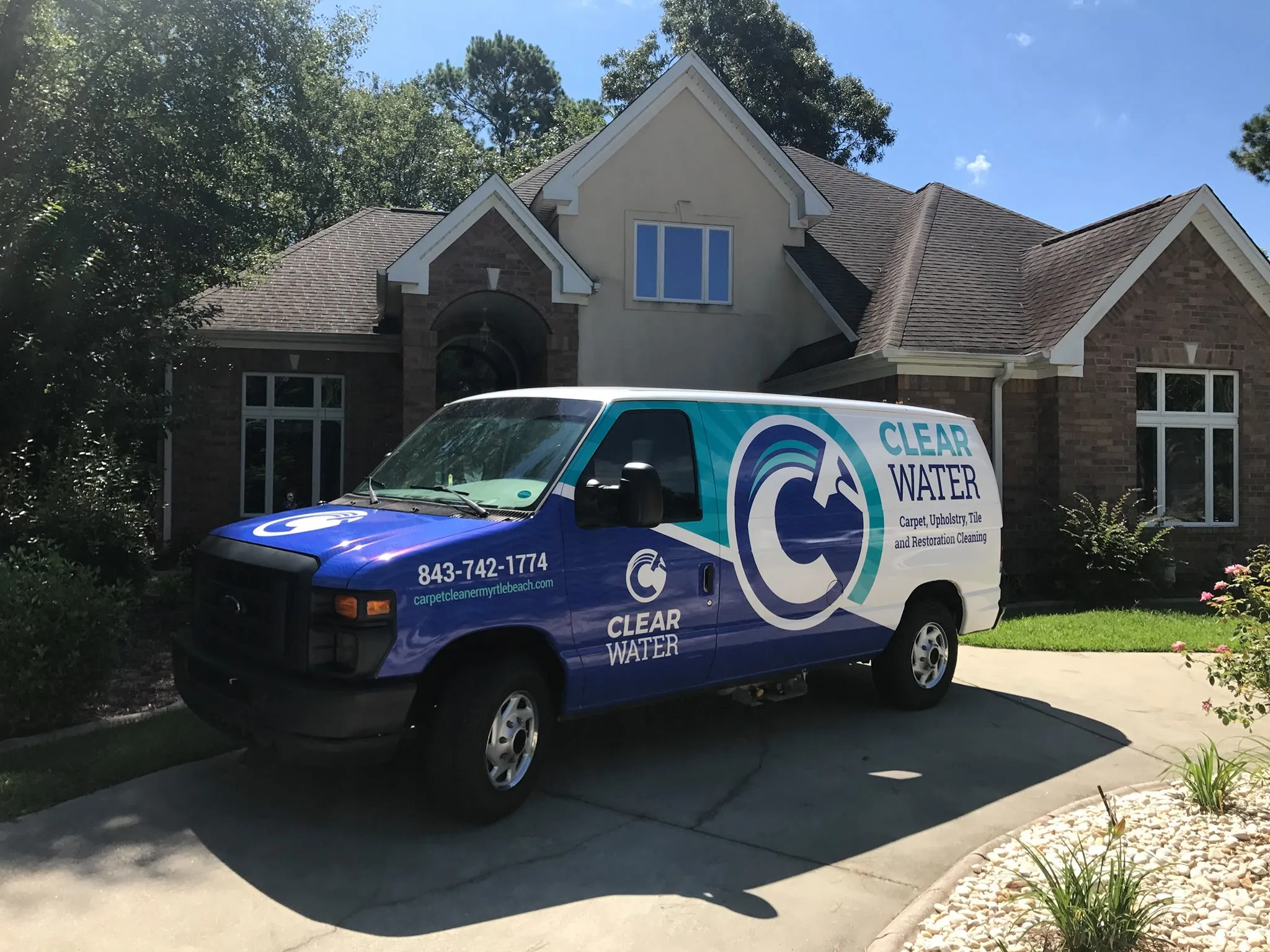 Clear Choice Carpet Cleaning van in Myrtle Beach.