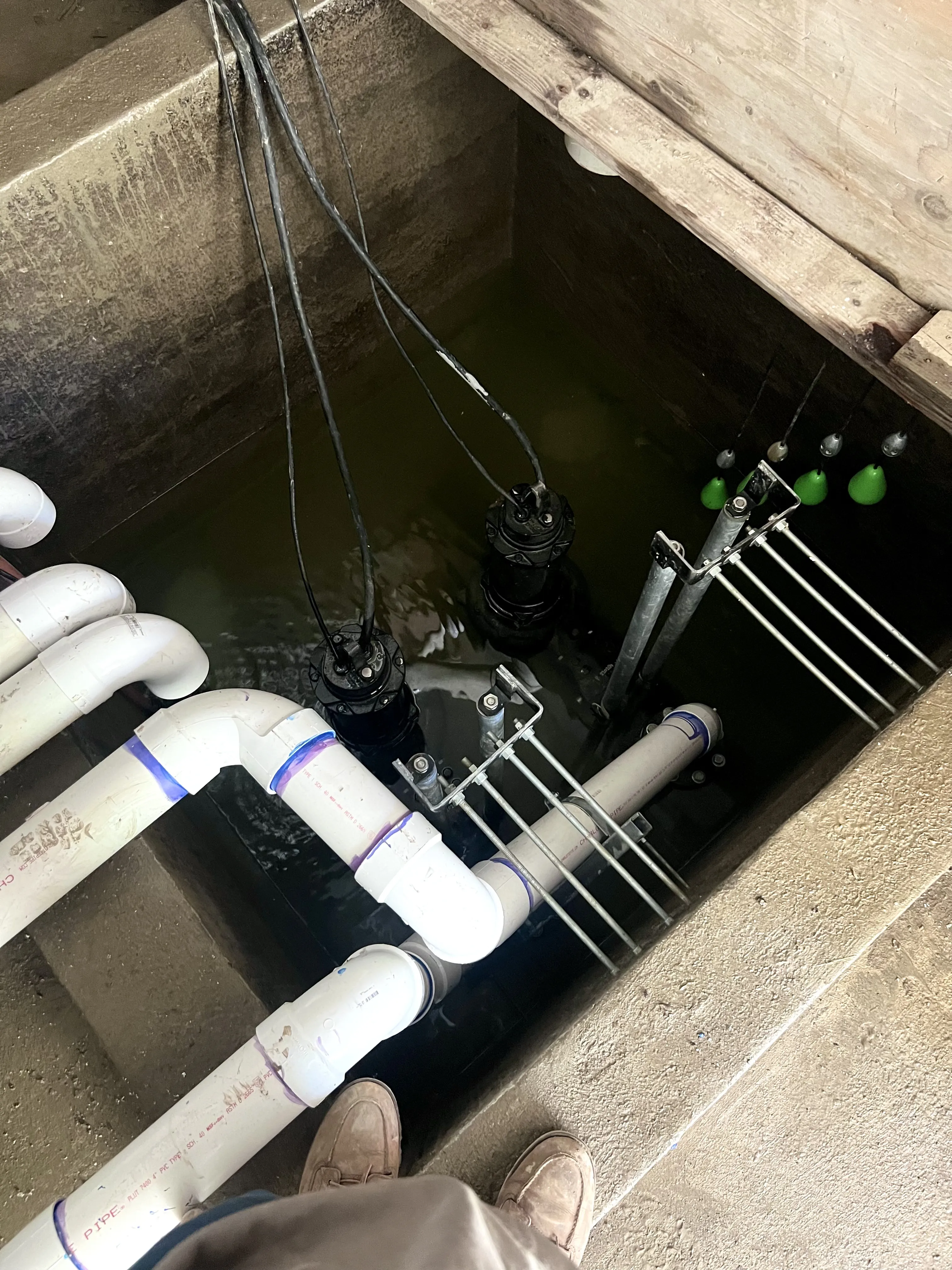 A sewer pump setup.