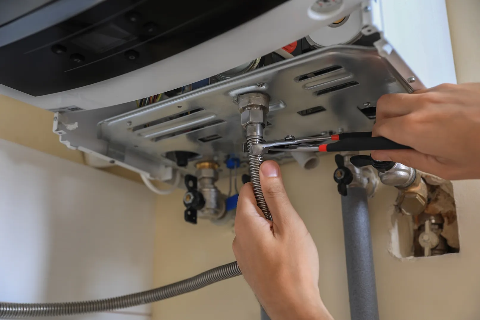 The dedicated team of Iron Mountain Plumbing providing top-notch services in Orange County.