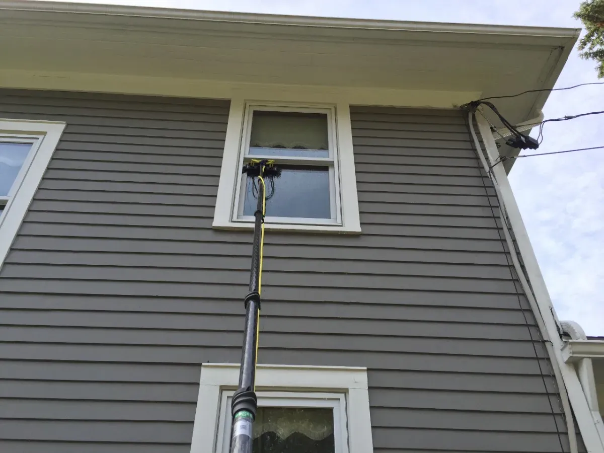 Crystal clear windows after Perfect View Service's cleaning