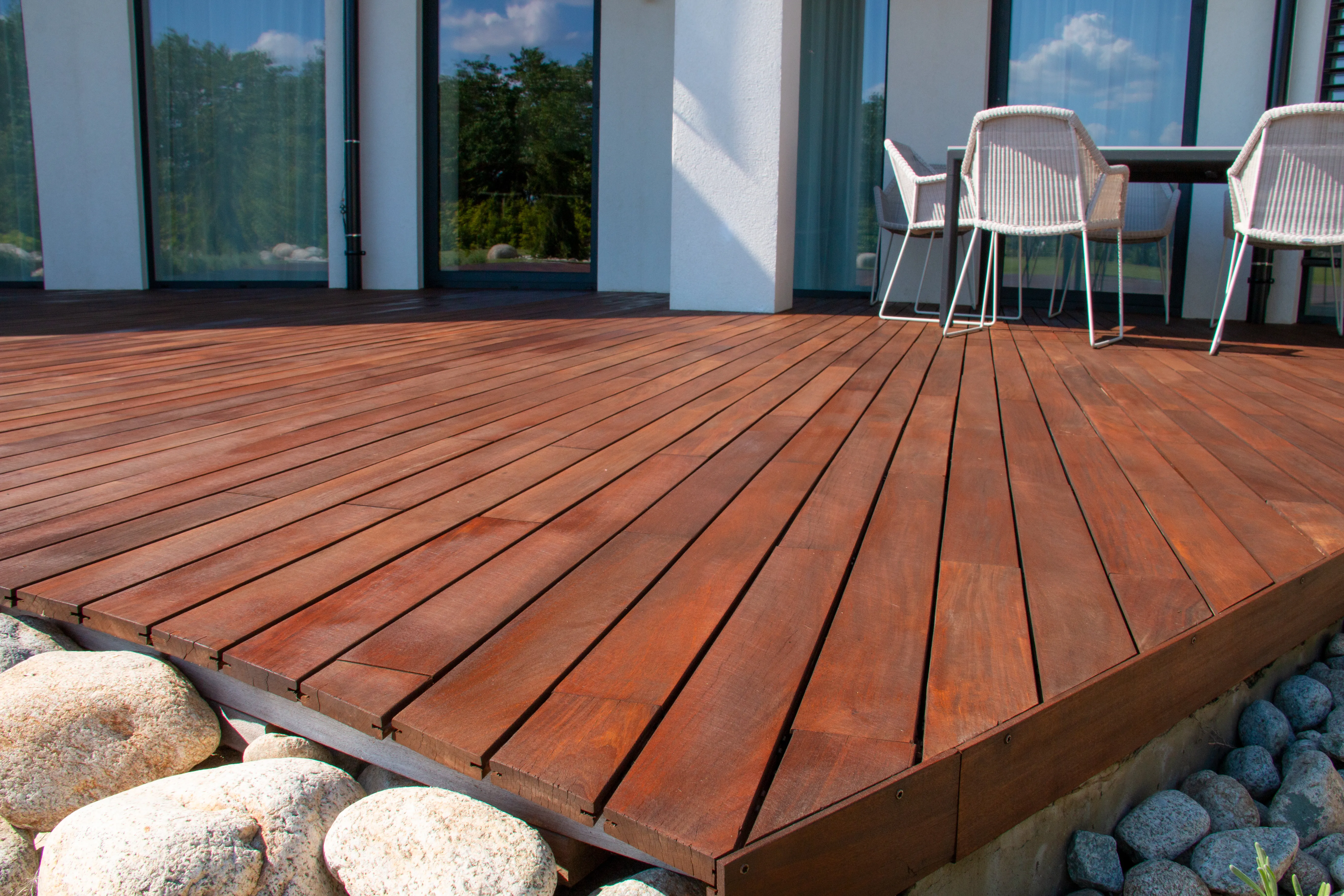 Deck built by experienced professional in Edmonton.