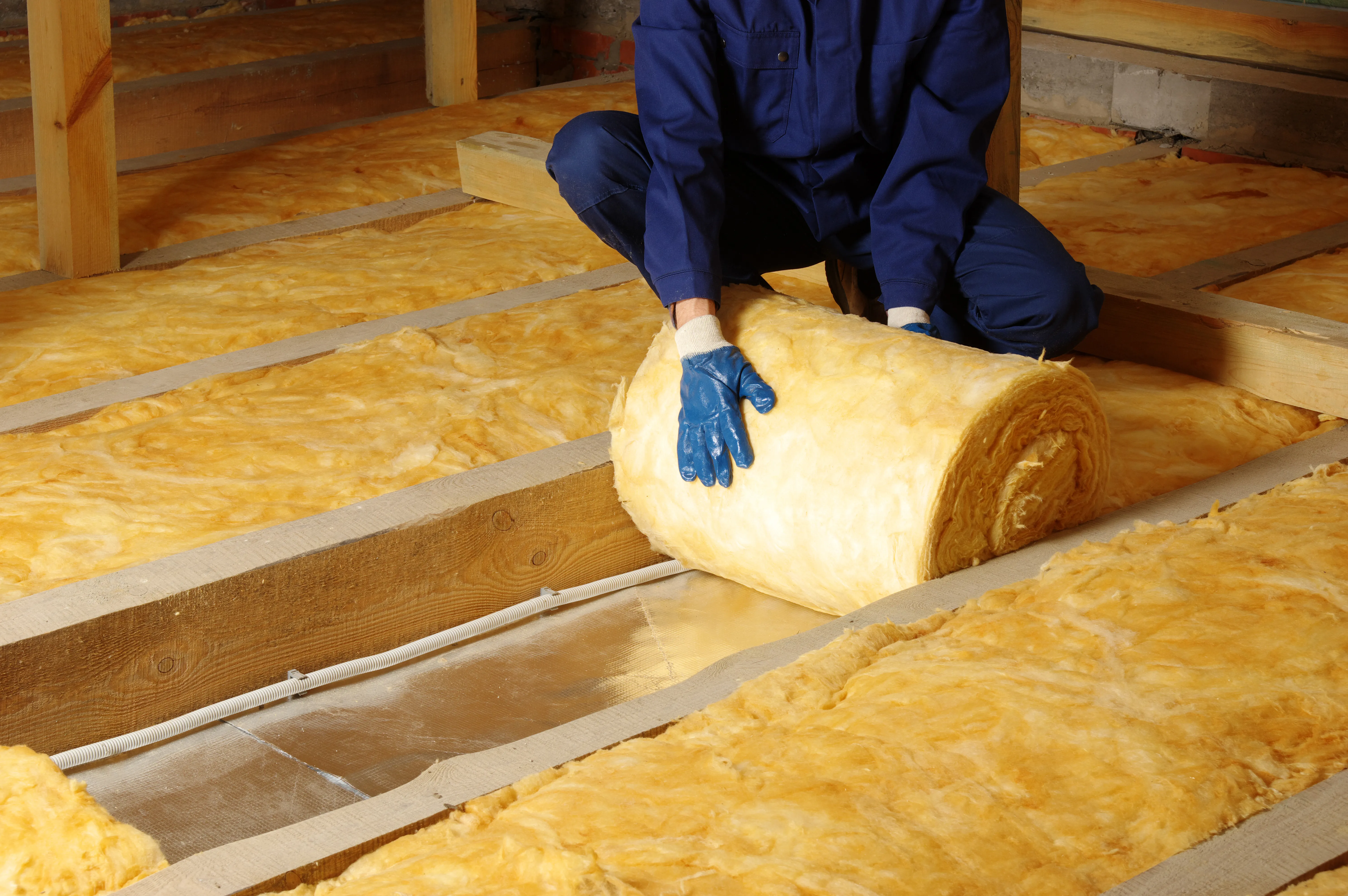 professional installed insulation material in home.