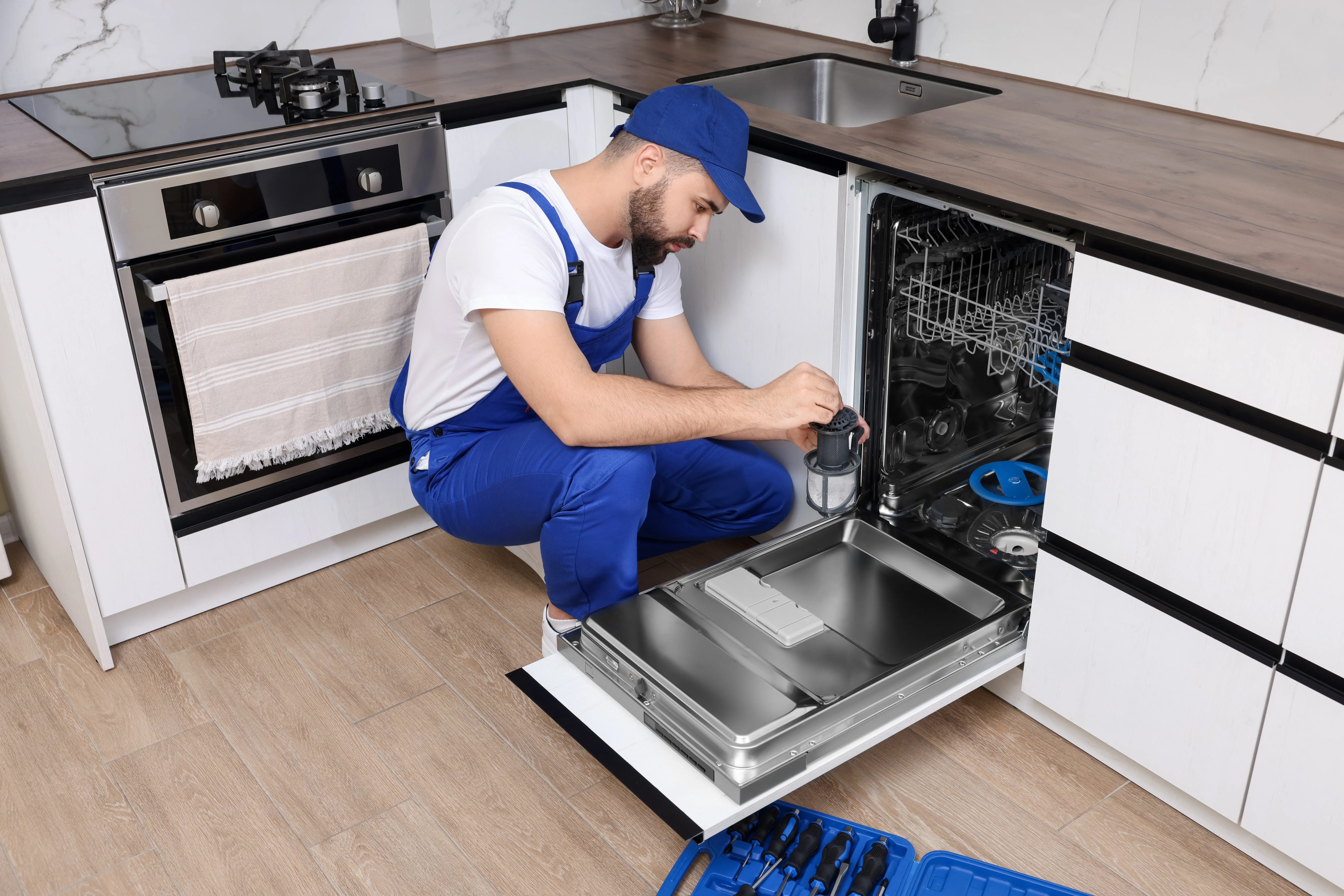 Our dedicated team of expert technicians at Forward Appliance Repair, ready to provide exceptional service in Glendale, CA