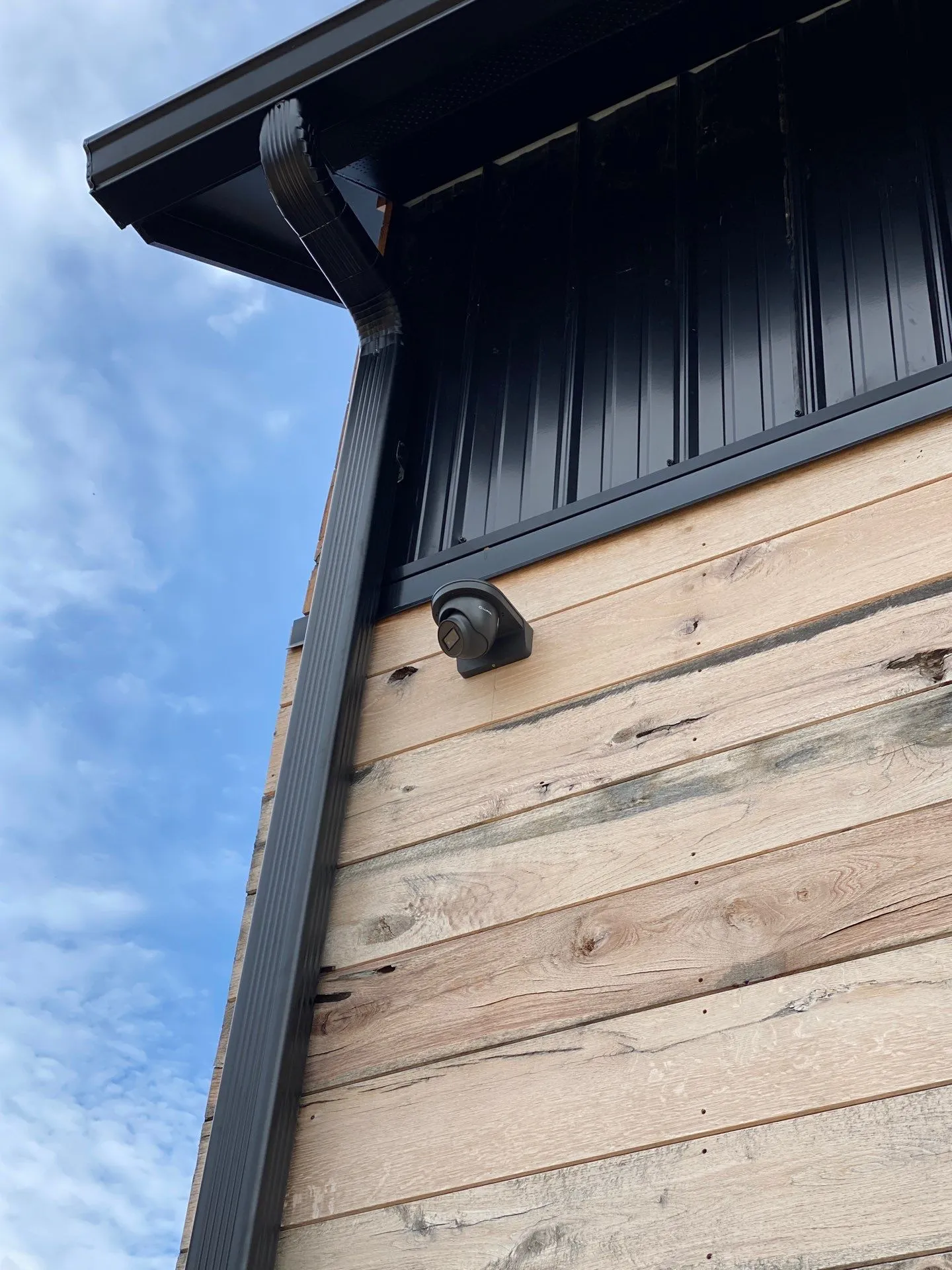 security cameras with connected devices in Nashville