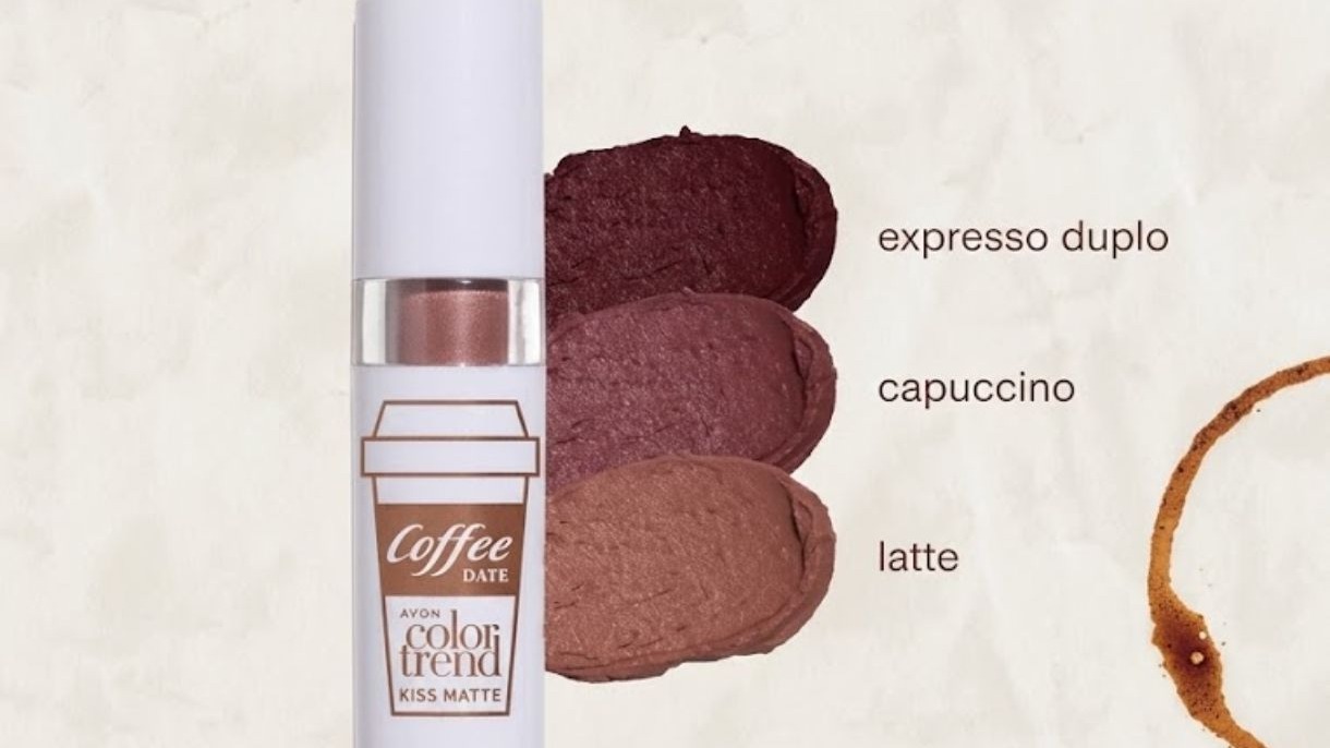 Batom Avon Color Trend Kiss Matte Coffee Date com swatches expresso duplo, capuccino, latte e mancha de caf&eacute;