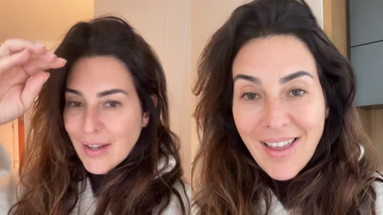 Fernanda Paes Leme compartilha em vídeo sua tática para organizar a casa com criança pequena, facilitando a rotina materna. Foto: Reprodução/Redes sociais Fernanda Paes Leme em close-up, sorrindo, com cabelo escuro e mão levantada.