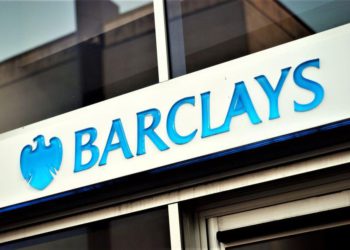 圍剿幣安！英國巴克萊銀行：禁止用戶用信用卡向 Binance 付款買幣