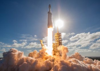 SpaceX正與GEC規劃「太空廣告」！版面競標擬接受以太 狗狗幣付款