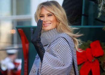 - Source : REUTERS / Hannah McKay -