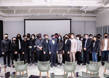 - Paper Plane NFT 公售記者會。由 FlyingClub.io 提供