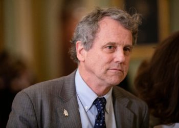 美參議院銀行委主席：FTX打響警鐘，正制定新法與聯邦合作「打擊加密貨幣」