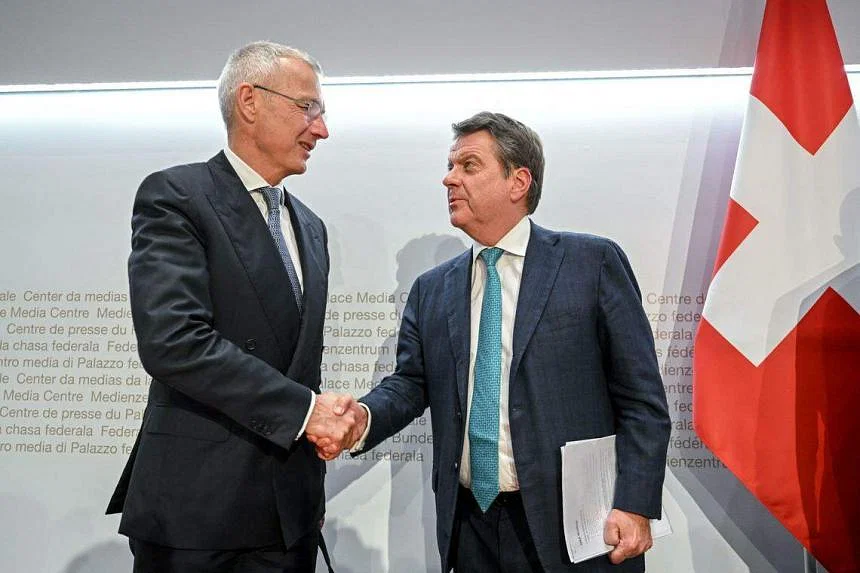 重磅》瑞銀 32 億美元收購瑞士信貸！160億AT1債券慘成壁紙