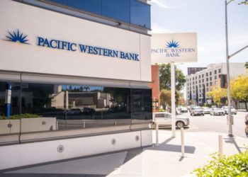 擠兌危機》西太平洋銀行「折價出售26億鎂」房地產貸款，拯救提款流動性