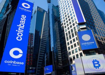 Coinbase爆漲15%「創兩年新高」，分析師：BTC半年內將被機構強力買入