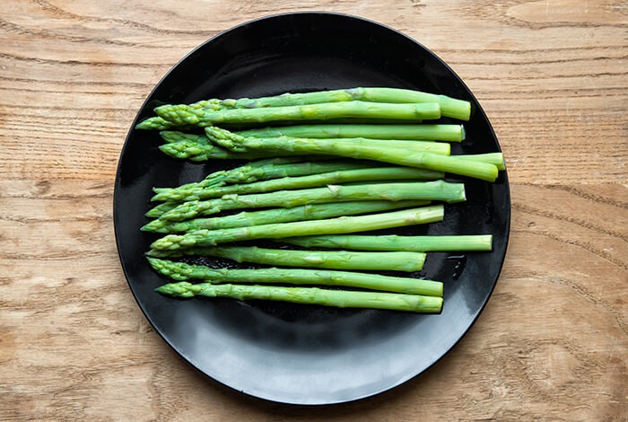 can dogs eat raw asparagus