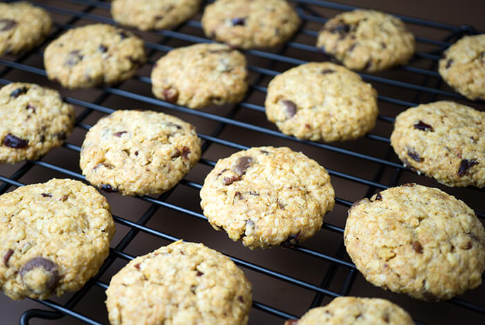 Cashew dog treats on a cooling rack.