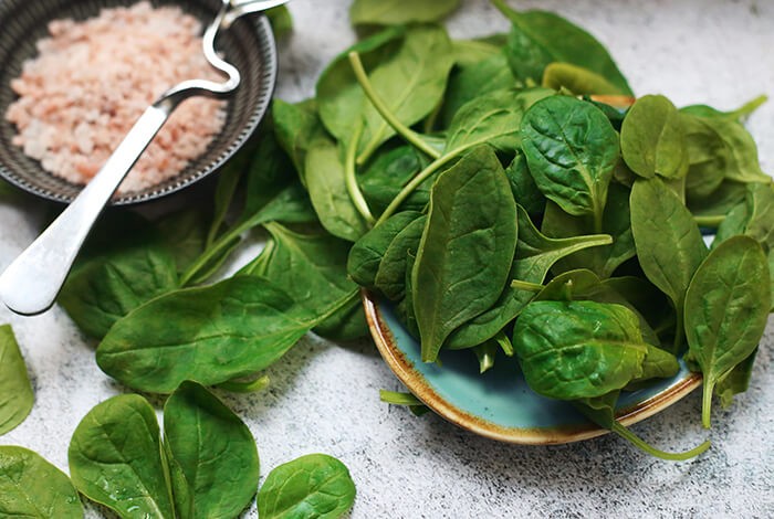 can dogs eat canned spinach