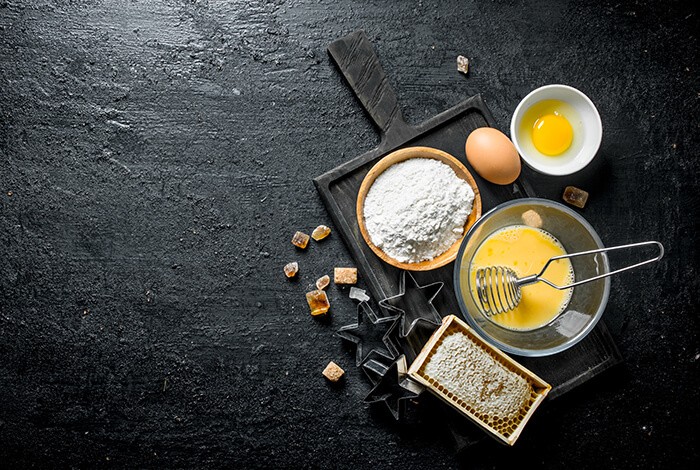 Ingredients on how to make vanilla biscuits.