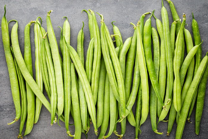 raw green beans for dogs
