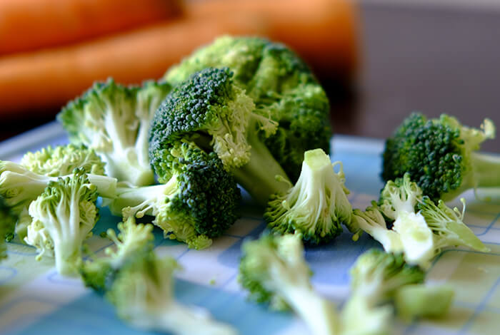 Raw broccoli florets.