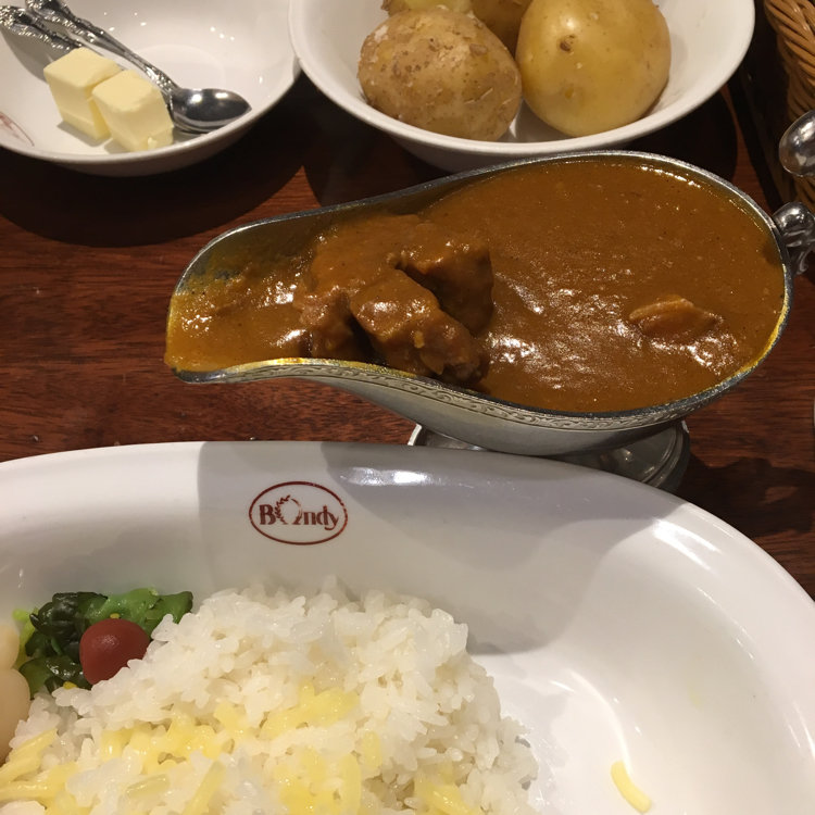 カレー ボンディ 神保町・カレーの名店ボンディ再び！初の冬季限定牡蠣カレーを実食♡