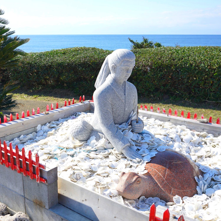 Merryさんの投稿 浦島太郎像 ことりっぷ