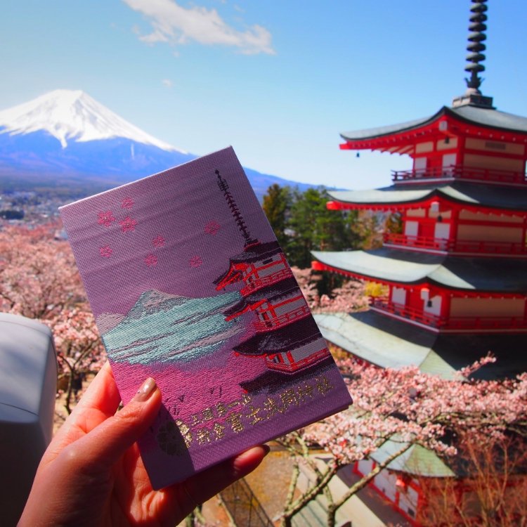 キャロンさんの投稿 新倉山浅間神社 ことりっぷ