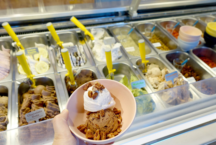 毎朝作る新鮮なアイスに スーパーフードをトッピング 千駄ヶ谷 キッピーズ ココクリーム ことりっぷ