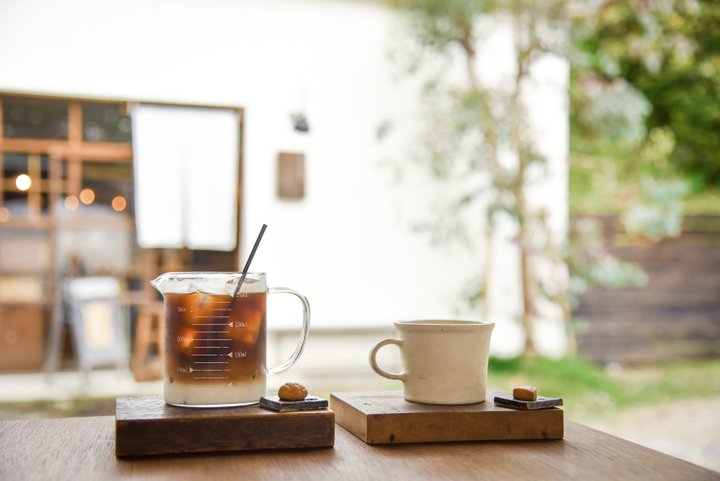 遠方からも足を運びたい のどかな風景に溶け込む癒しカフェ 瓦そば と 珈琲 と シガ食堂 ことりっぷ