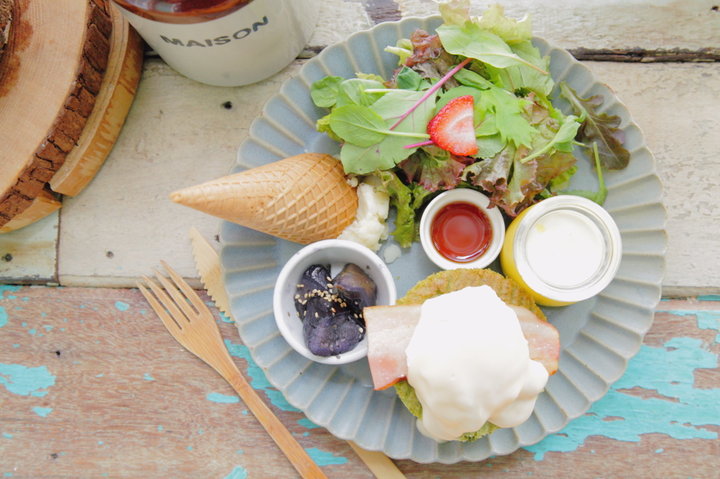 森の山小屋に迷い込んだみたい ピクニック気分に浸れる代官山の隠れ家カフェ Uki Uki ことりっぷ