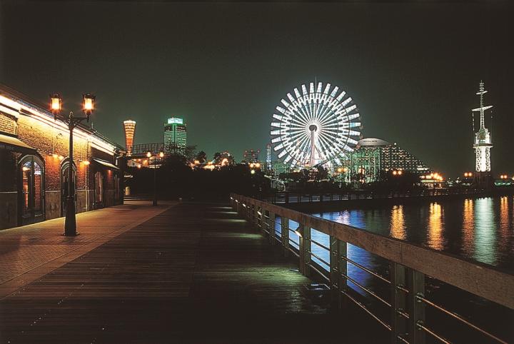 ベイエリアと街なかで楽しむ 夜の神戸を満喫できる夜景スポット5選 ことりっぷ