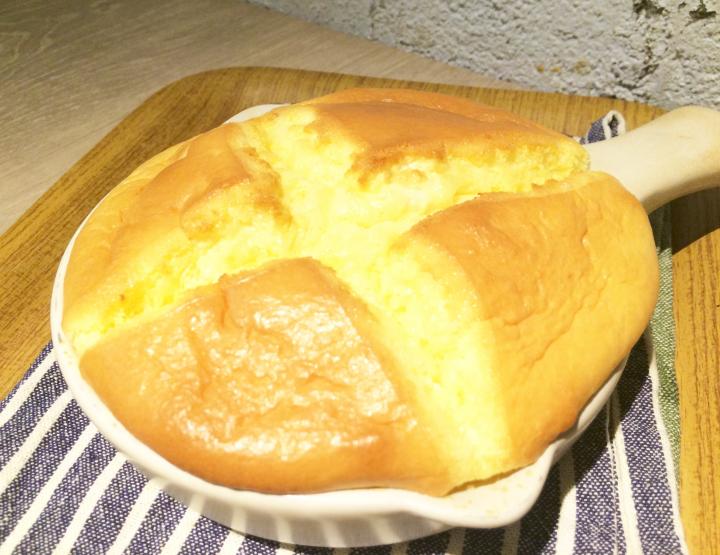 究極のふわふわ スフレパンケーキ 注文後に焼き上げた出来たてをどうぞ ことりっぷ