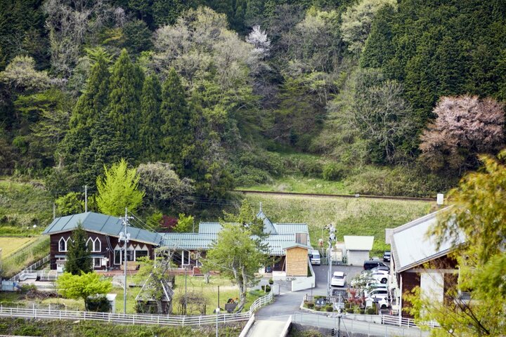 タルマーリー 野生酵母のみで地ビールを醸す 日本唯一のブルワリー カフェ タルマーリー 鳥取県八頭郡 By Onestory ことりっぷ