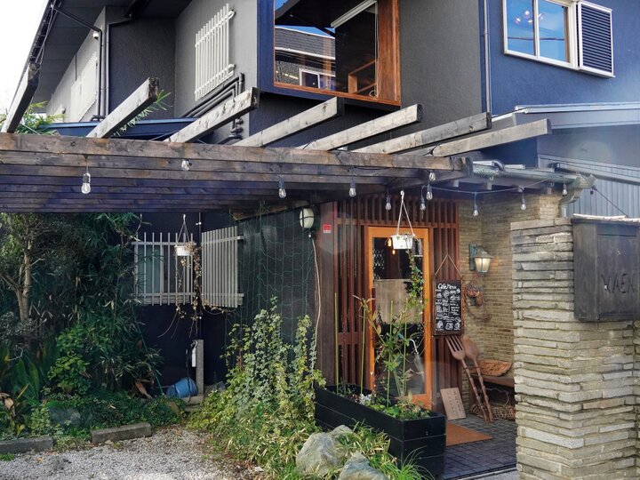 暖かい日差しがとどく縁側でまったり過ごす古民家カフェ 横浜 ワエンダイニング ことりっぷ
