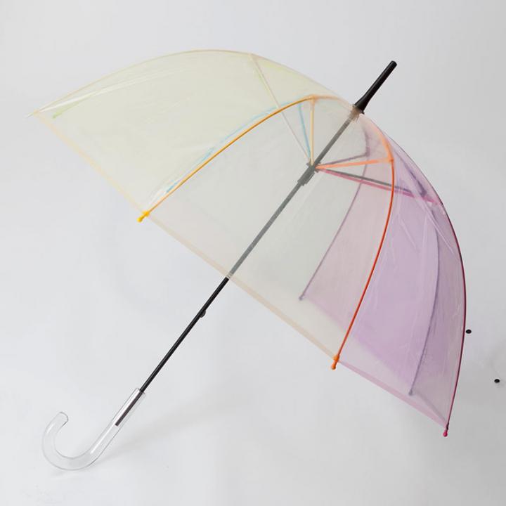 雨の日が待ち遠しくなる 着せ替えてオリジナルの一本が作れるビニール傘の専門店 渋谷 サエラ ことりっぷ