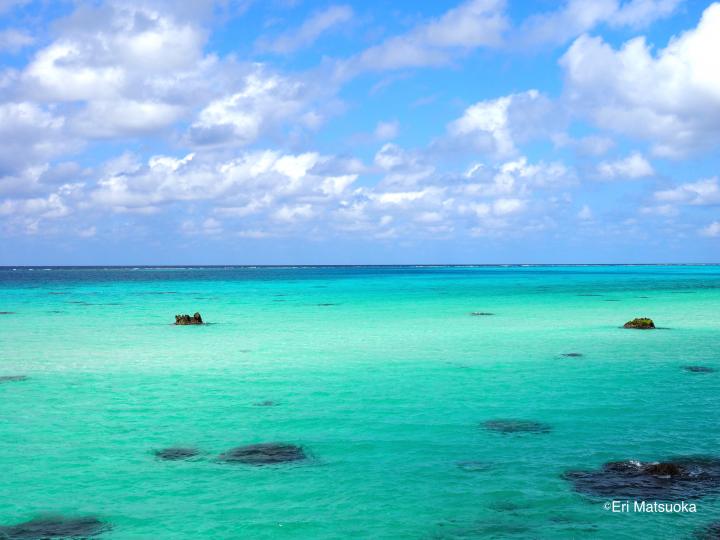 絶景をひとり占め カリブ海と見紛うほどのエメラルドグリーンが広がる 沖縄 下地島 へ ことりっぷ
