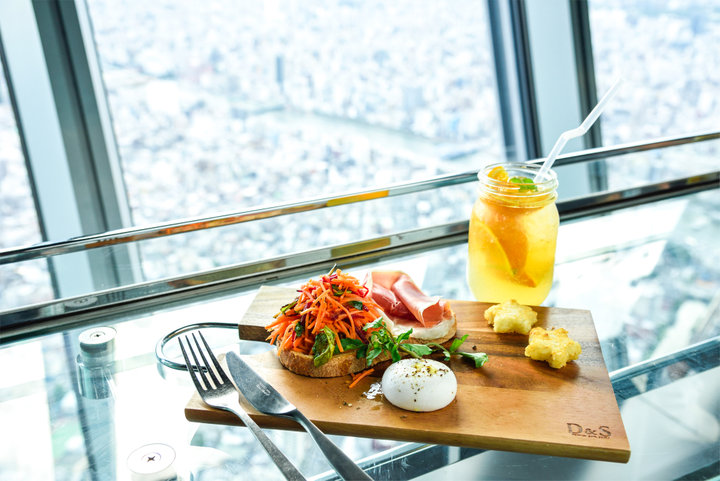 地上340mのご褒美モーニング いつかスカイツリーで朝食を At Skytree Cafe が開催中 ことりっぷ