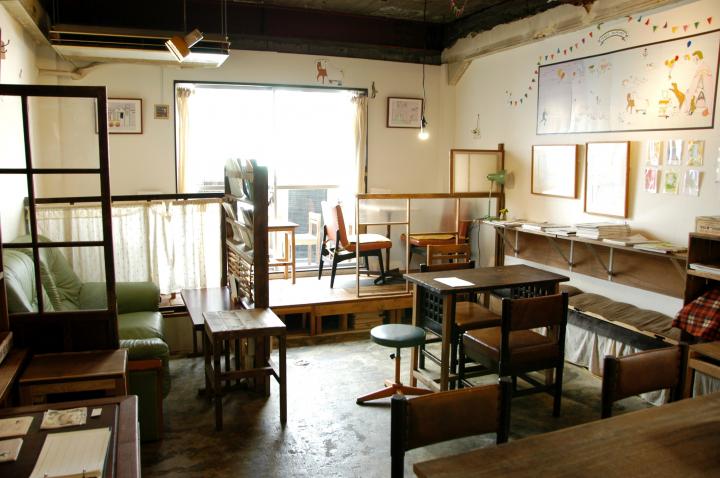 ゆったりくつろげる吉祥寺の隠れ家 Qwalunca Cafe クワランカ カフェ ことりっぷ