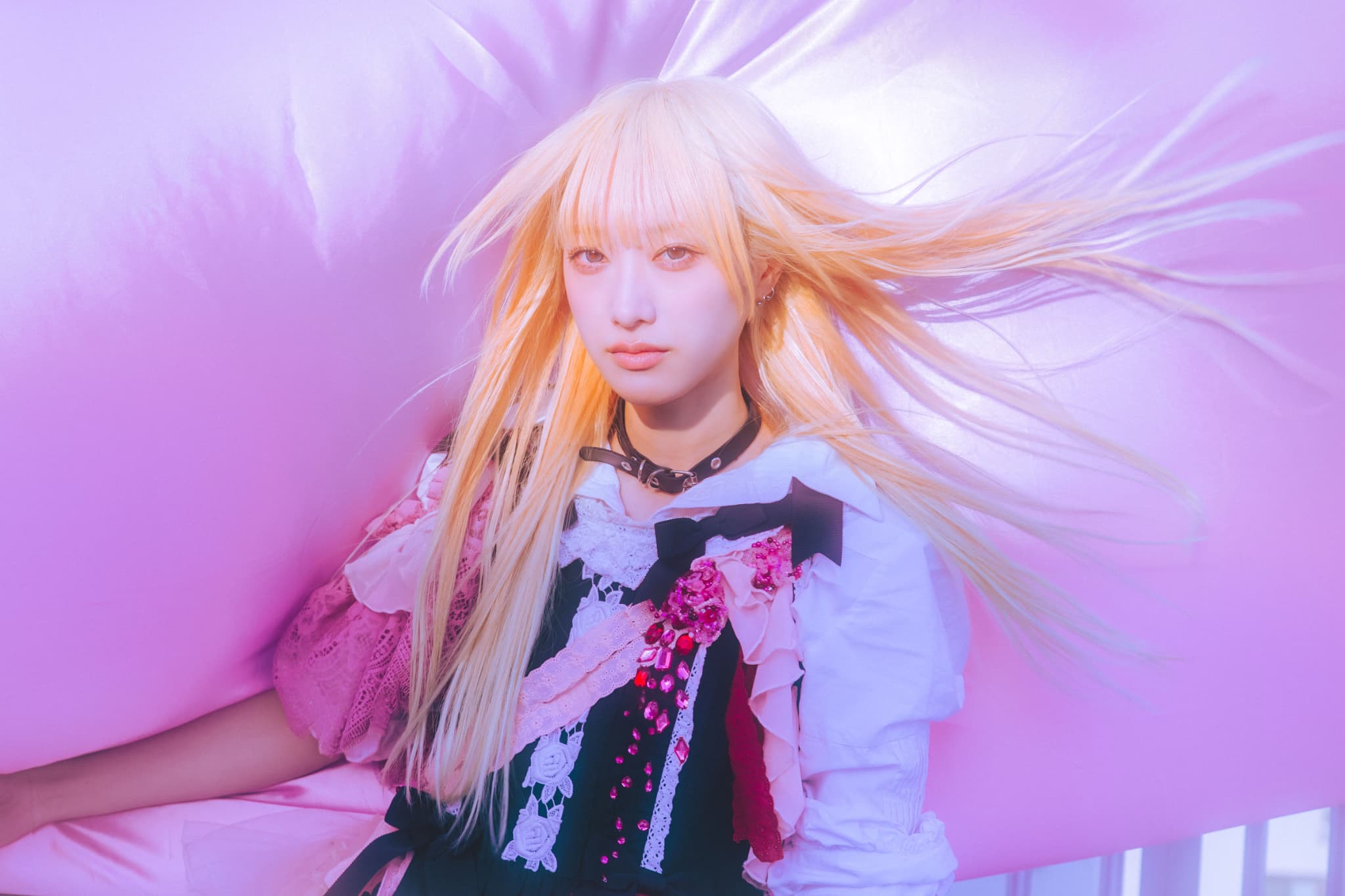 profile | THE PINK MINDS Official Website