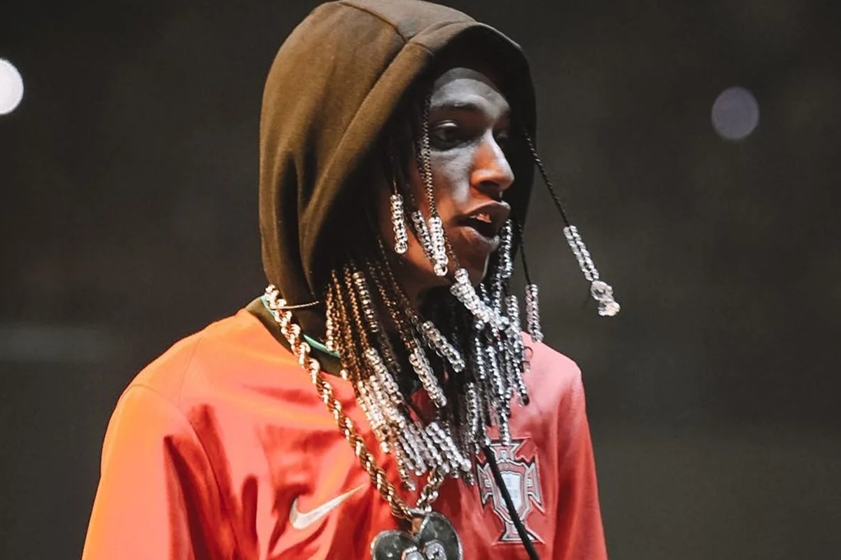 imagem colorida do cantor oruam